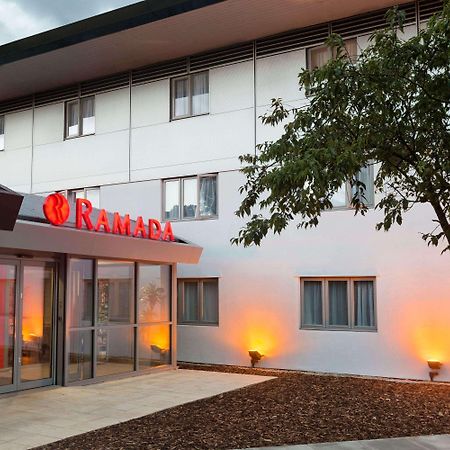 Ramada London South Mimms Hotel Potters Bar Exterior photo